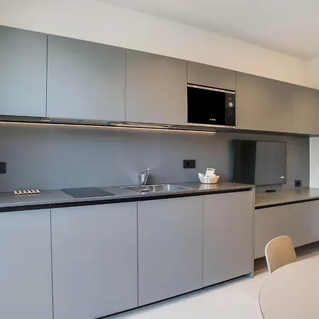 Apartment Midum Balcony Sud